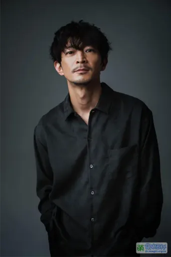 津田健次郎头像