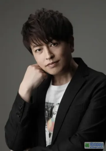 绿川光头像